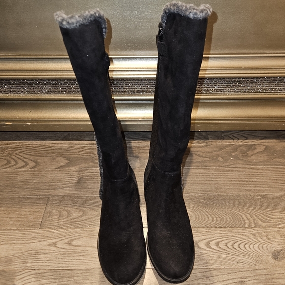 Stuart Weitzman Black Faux Suede Fur Boots!